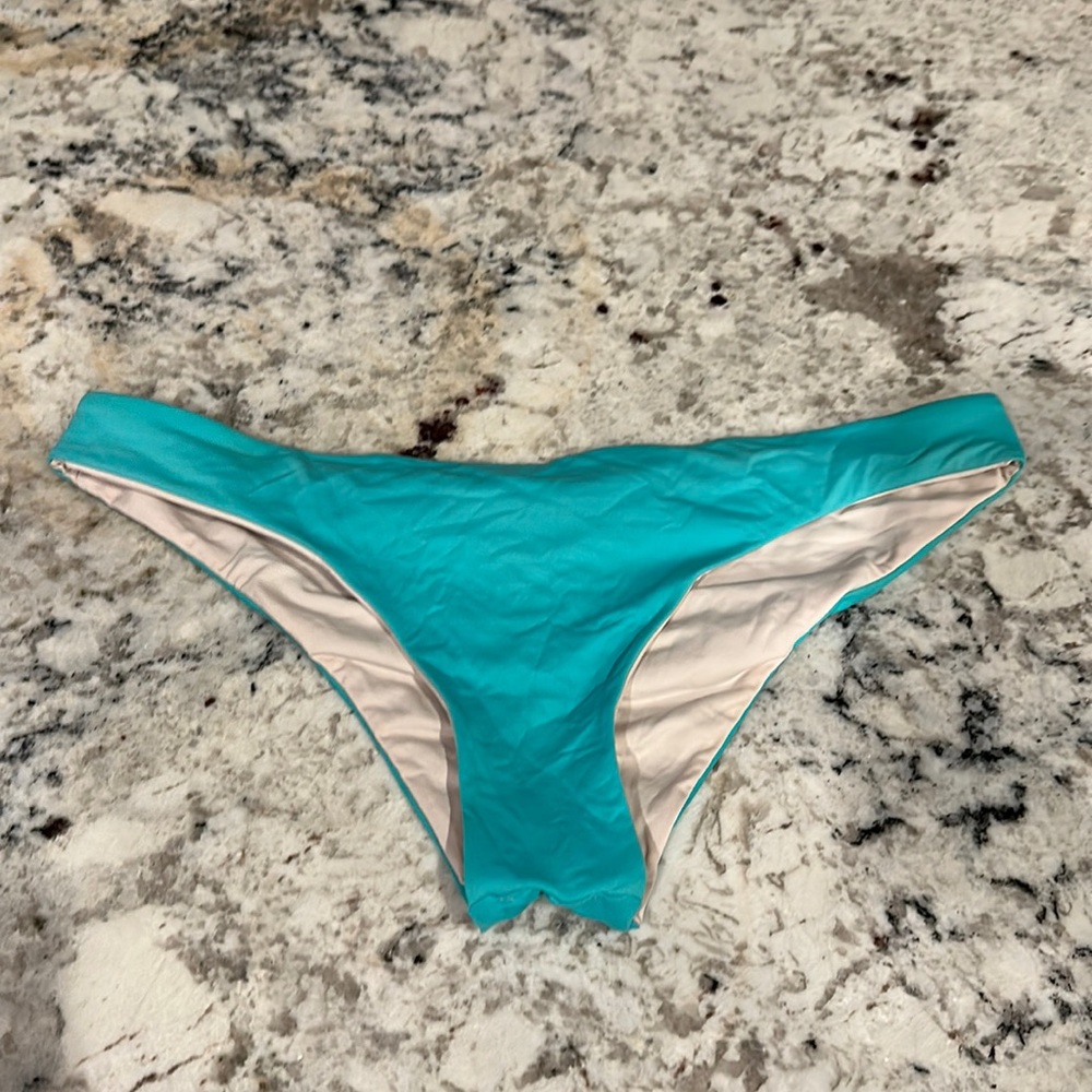 Lspace bikini bottom medium reversible worn 2 times